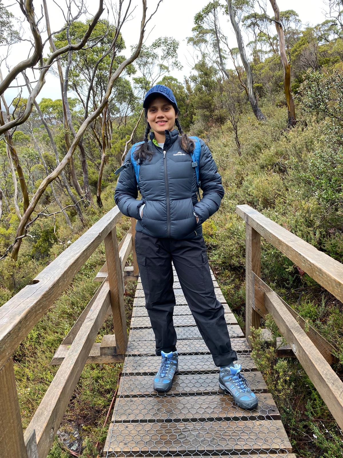Swinky hiking in Australia